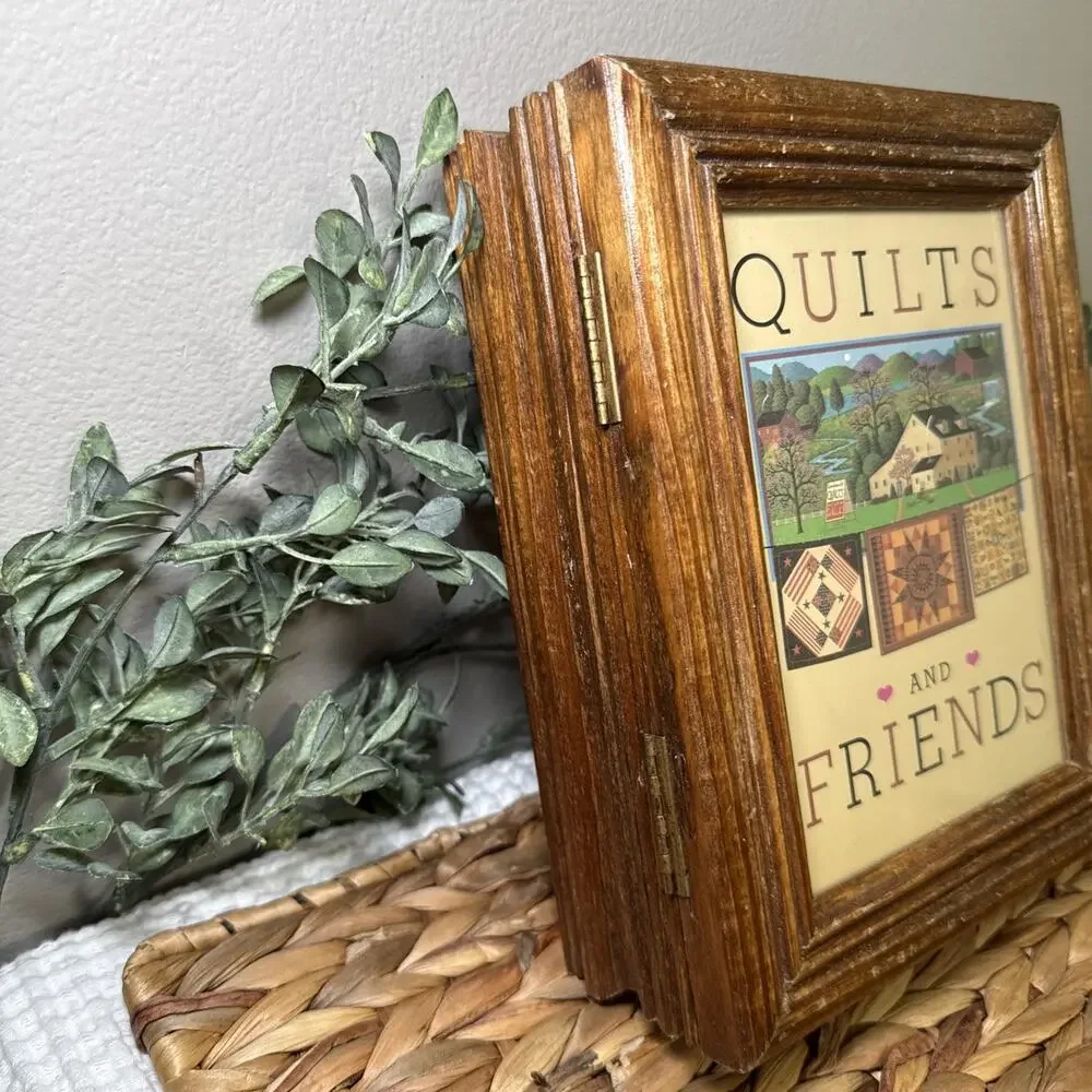 Quilts & Friends Picture Glass Top Keepsake Box Wood Sewing Jewelry Storage Vtg